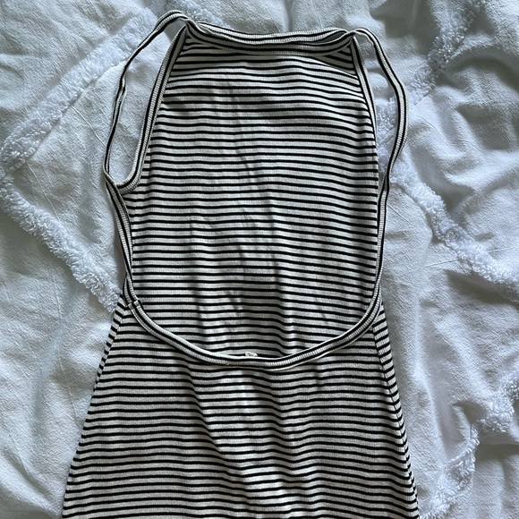 Open back body con dress size M - Picture 2 of 2